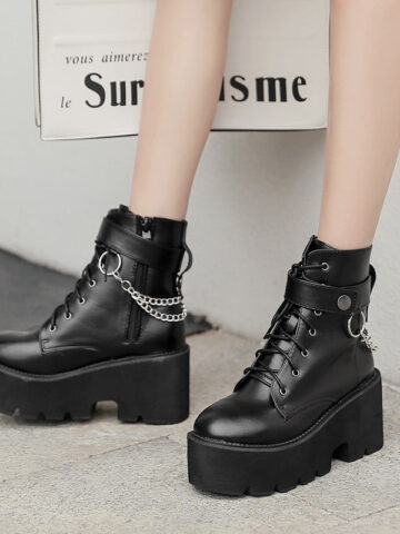 Pierced Chain Links Boots