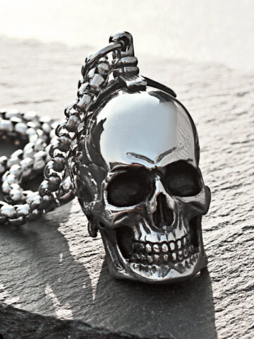 Deluxe Stainless Steel Skull Necklace