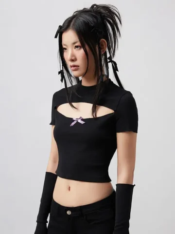 Women Fashion Gothic Solid Color Round Neck Cutout Crop Top