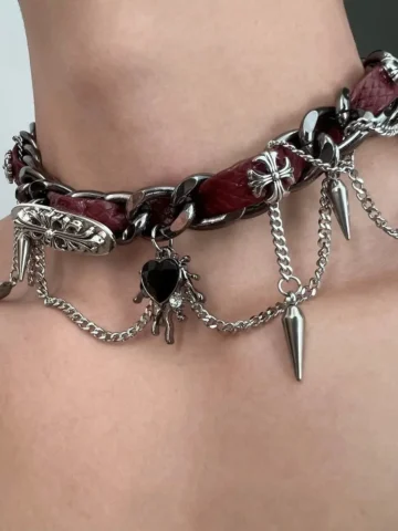 Women Fashion Dark Gothic Heavy Embossed Leather Necklace