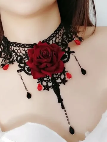 Women Vintage Gothic Rose Hollow Necklace
