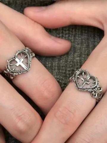 Gothic Heart Cross Opening Ring