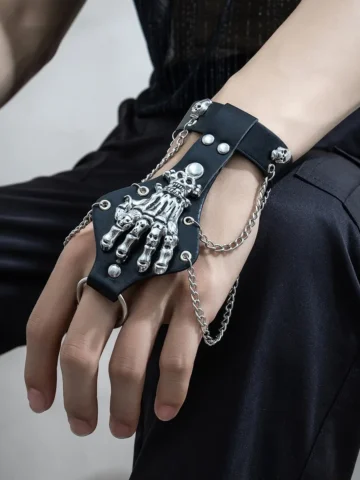 Men Fashion Casual Vintage Gothic Rivet Skull Bracelet