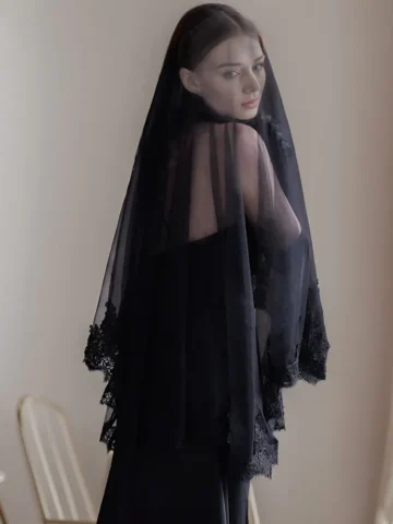 Gothic Halloween Women Black Lace Bridal Veil