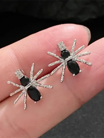 Women Fashion Dark Gothic Spider Earrings