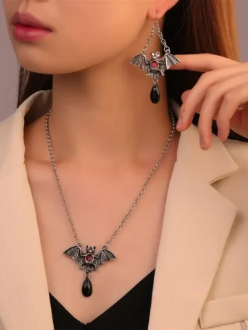 Women Fashion Gothic Exaggerated Halloween Black Bat Necklace Earrings Set