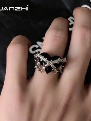 Women Punk Gothic Thorns Black Heart Metal Opened Ring