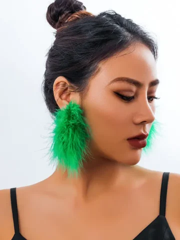 Women Fashion Gothic Feather Earrings