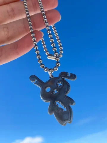 Women Gothic Metal Hollow Out Injured Rabbit Pendant Necklace
